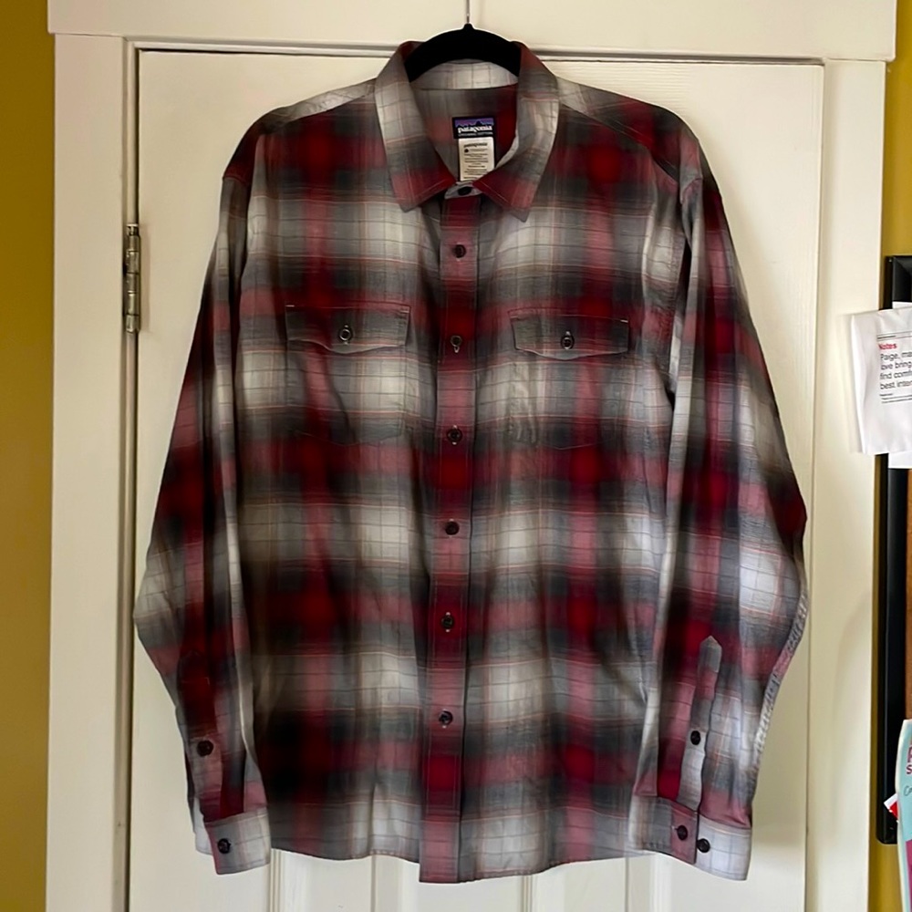 Patagonia Long sleeve button up